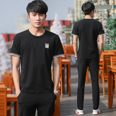 Αντρικά μπλουζάκια και  παντελόνια με επιγραφήσε διάφορα χρώματα