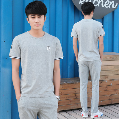 Αντρικά μπλουζάκια και  παντελόνια με επιγραφήσε διάφορα χρώματα