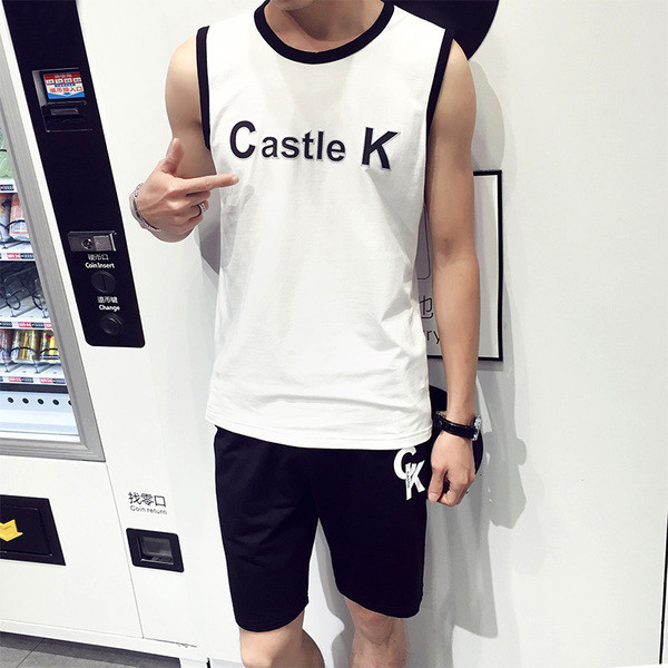 Echipă sportivă masculină actuală din două părți-tank top + pantaloni scurți, două modele în mai multe culori