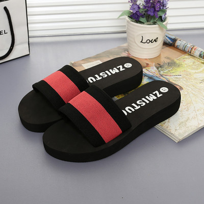 Casual γυναικείες παντόφλες με επίπεδη σόλα σε δύο χρώματα