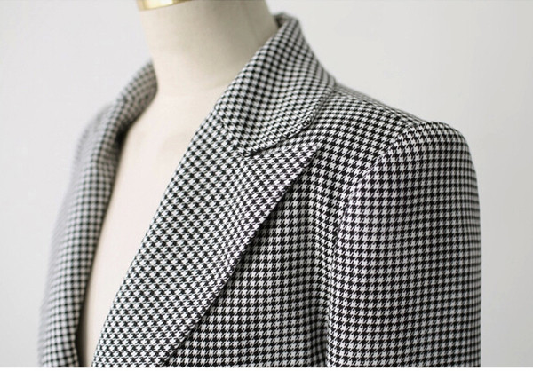 Geaca de dama eleganta business in patrate