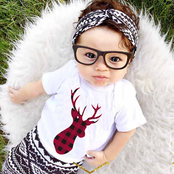 Salopeta pentru copii cu aplicatie colorata