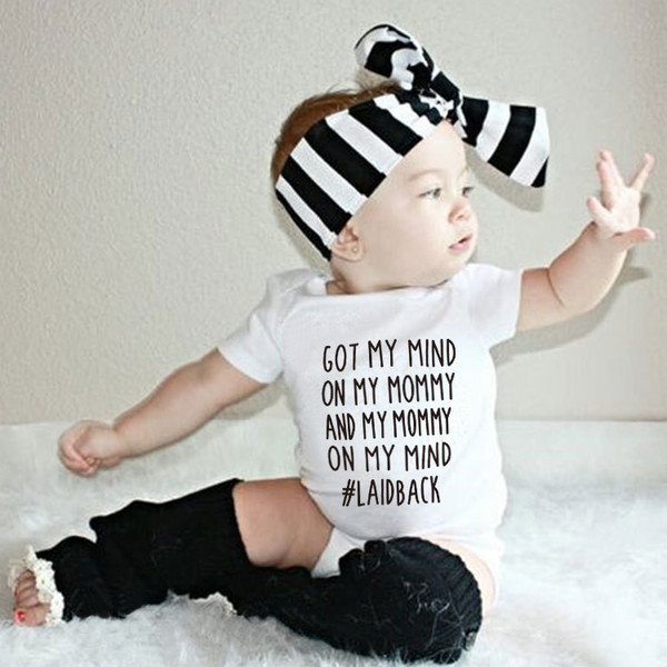 Gyermek overall fehér és rózsaszín felirattal