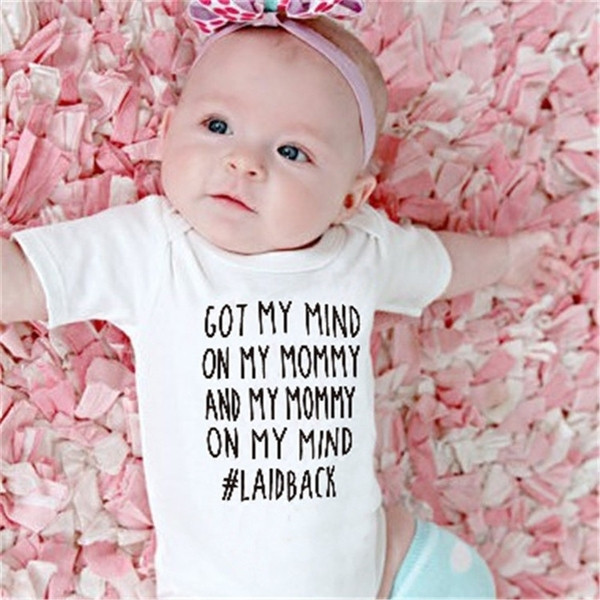 Gyermek overall fehér és rózsaszín felirattal