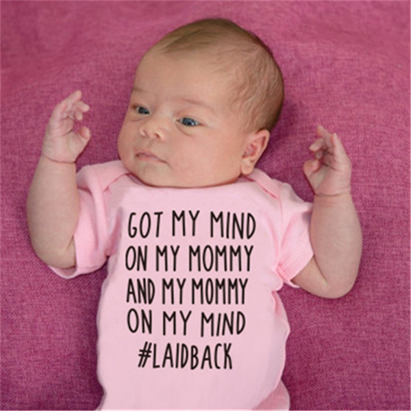 Gyermek overall fehér és rózsaszín felirattal