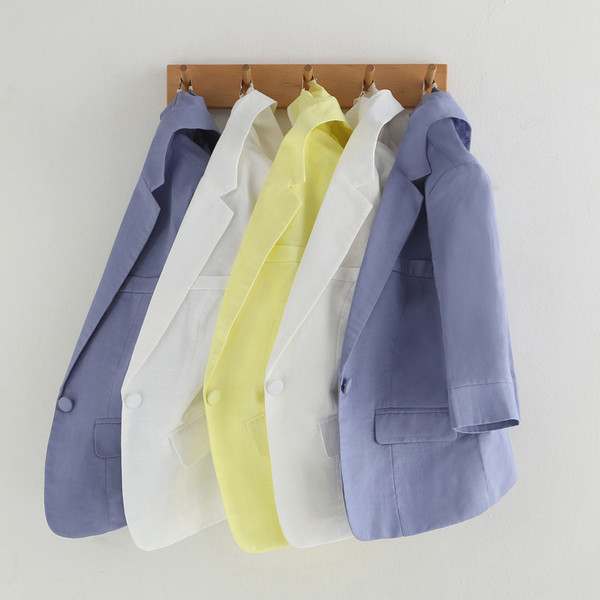 Geaca de dama simpla in cinci culori delicate potrivita pentru primavara si vara