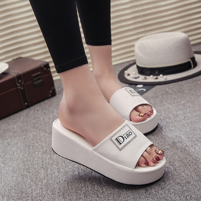 Papuci casual dama in alb si negru