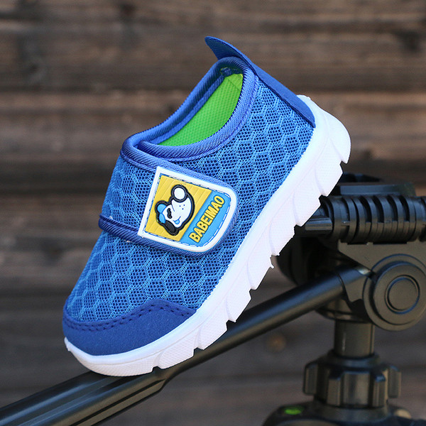 Adidași de vară pentru copii două modele în culori diferite potrivite pentru fete și băieți