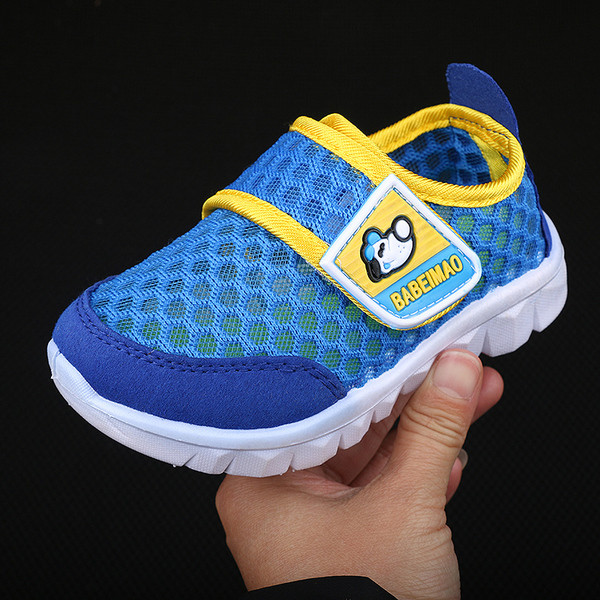 Adidași de vară pentru copii două modele în culori diferite potrivite pentru fete și băieți