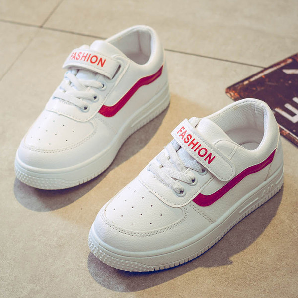 Adidași copii pentru fete în alb cu panglici colorate și inscripție