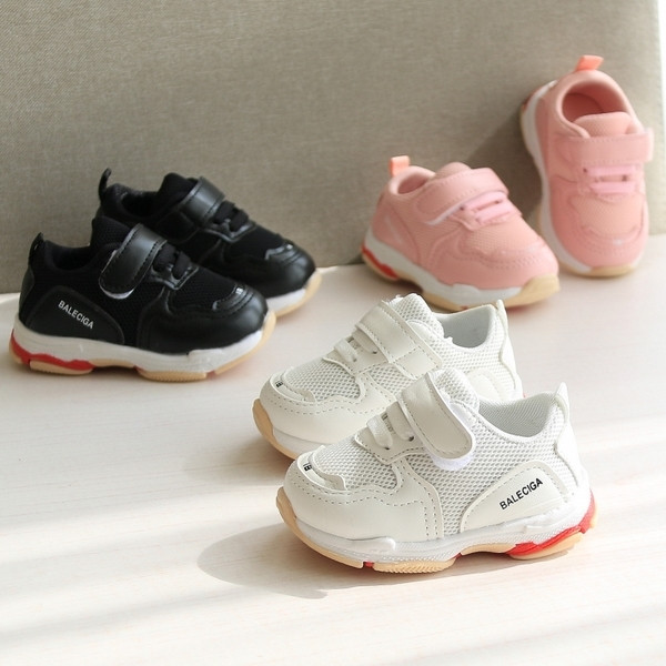 Детски маратонки в различни цветове 