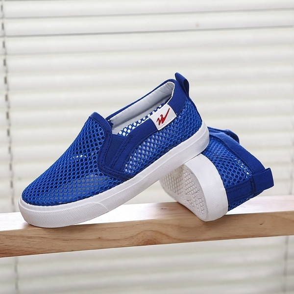 Καλοκαιρινά πάνινα παπούτσια  για αγόρια και κορίτσια σε τέσσερα χρώματα