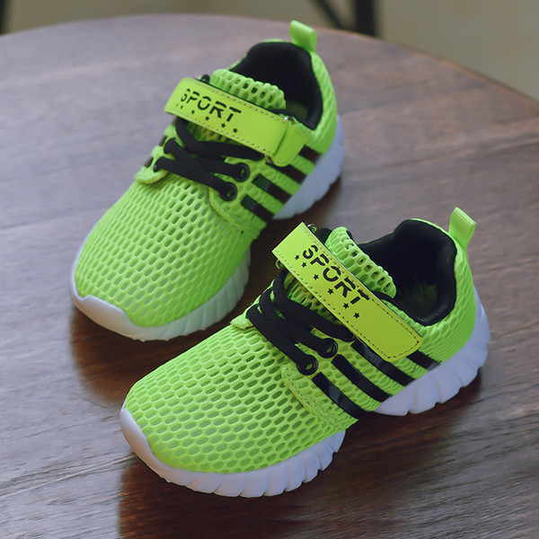 Καλοκαιρινά παιδικά πάνινα παπούτσια για αγόρια και κορίτσια σε διάφορα μοντέλα και σε διαφορετικά χρώματα