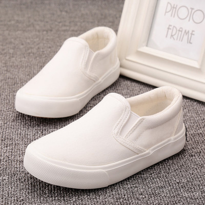 Tenisi de copii curați pentru fete în trei culori potrivite pentru utilizarea de zi cu zi