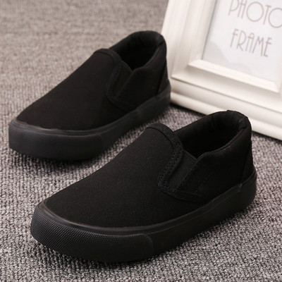 Tenisi de copii curați pentru fete în trei culori potrivite pentru utilizarea de zi cu zi