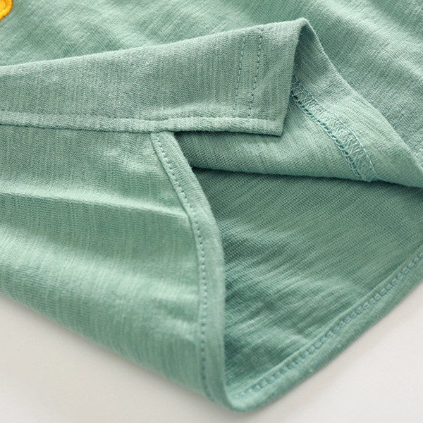 Set copii pentru baieti in doua parti cu inscriptie in doua culori