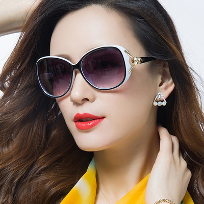 Κομψά γυναικεία γυαλιά ηλίου με πέτρες σε διάφορα χρώματα