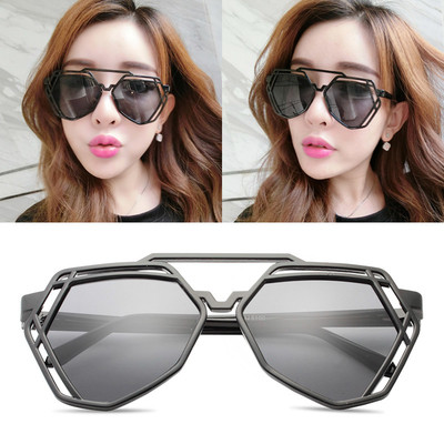 Γυναικεία γυαλιά  με ενδιαφέρον πλαίσιο σε διάφορα χρώματα