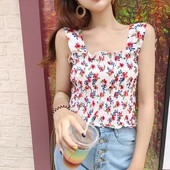 Γυναικείο σύντομο αμάνικο του καλοκαιριού με φυτικά μοτίβα