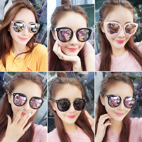 Ochelari de soare moderni de dama cu lentile ovale in mai multe culori