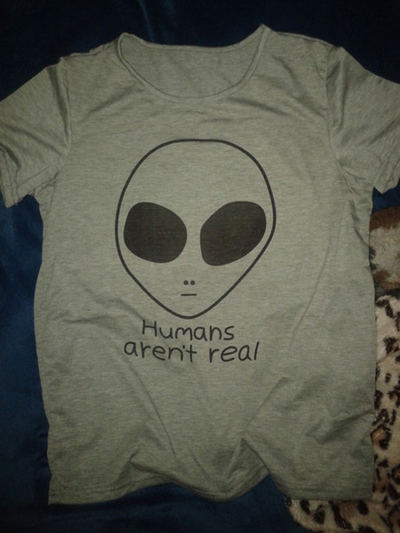 Tricou casual de dama cu maneci scurte, decolteu O si imprimeu la zi (multe modele)