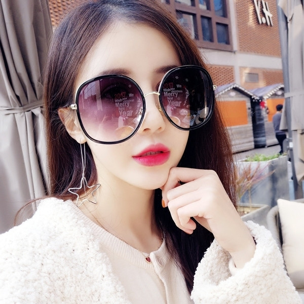 Ochelari de soare moderni de dama cu lentile ovale mari in doua culori