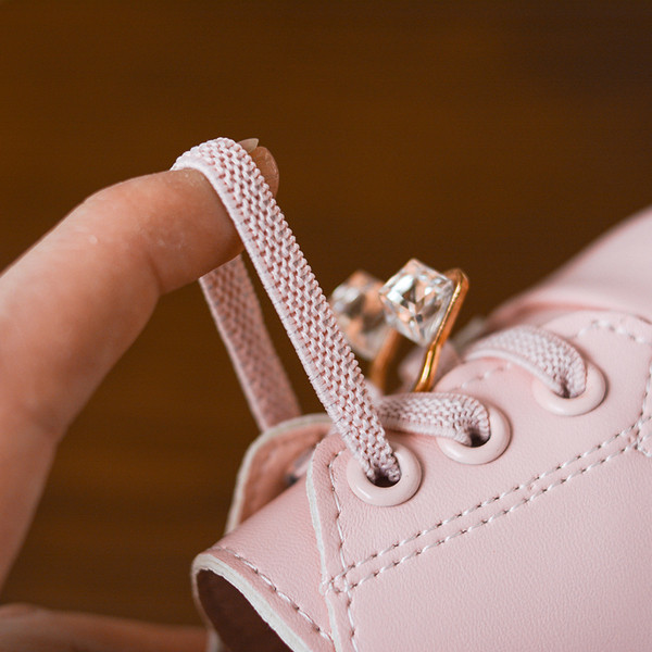 Tenisi casual copii pentru fete in trei culori cu cravate si pietre decorative