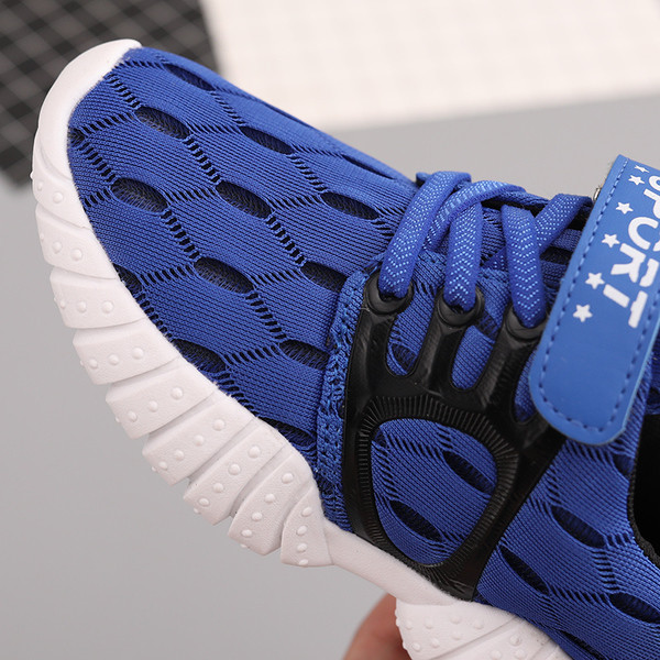 Παιδικά αθλητικά πάνινα παπούτσια για αγόρια με κορδόνια και λουράκια Velcro