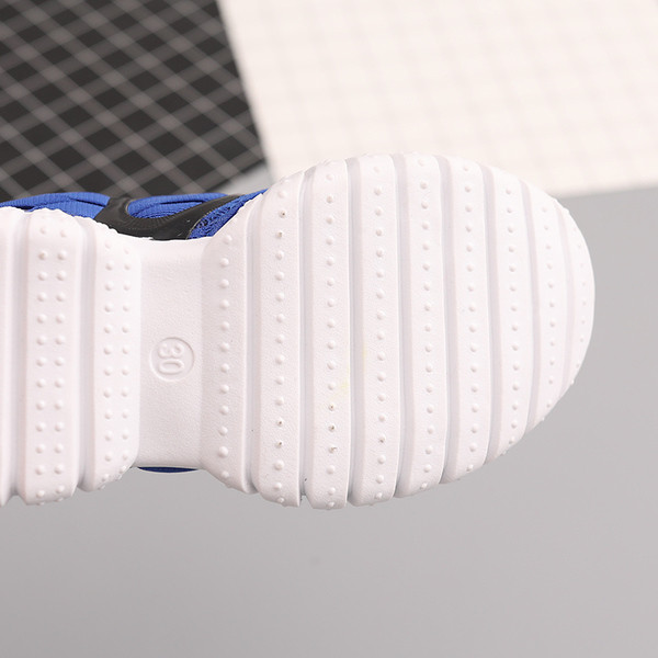 Παιδικά αθλητικά πάνινα παπούτσια για αγόρια με κορδόνια και λουράκια Velcro