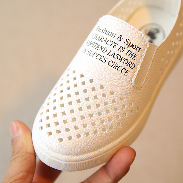 Adidasi copii pentru fete doua modele in patru culori