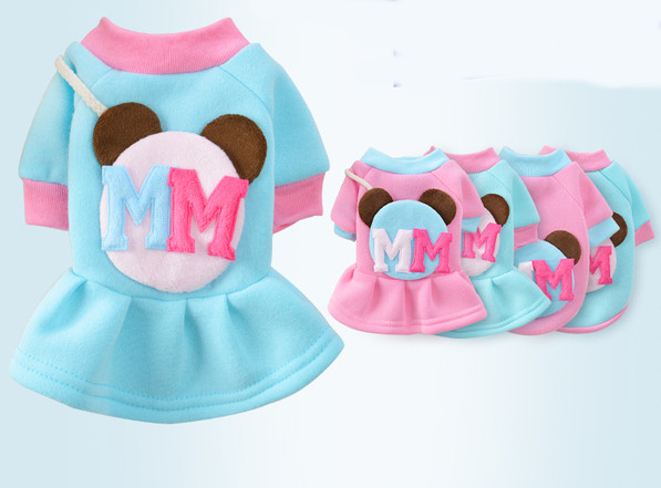 Kutyaruhák különböző színekben és mintákban