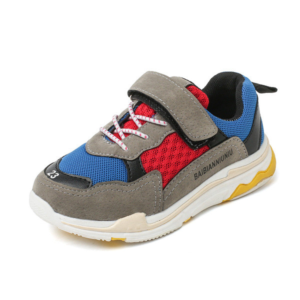 Παιδικά παπούτσια για τα καθημερινά αγόρια σε τρία χρώματα