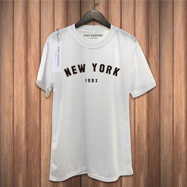 T-shirt σε λευκό με επιγραφή, κοντό μανίκι και κολάρο σε σχήμα O