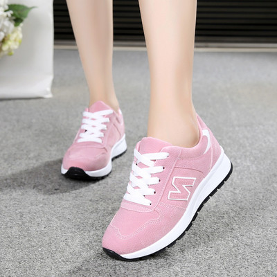 Καθημερινά αθλητικά παπούτσια για κορίτσια σε διαφορετικά χρώματα με δεσμούς