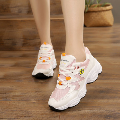 Καθημερινά αθλητικά παπούτσια για κορίτσια σε διαφορετικά χρώματα με δεσμούς