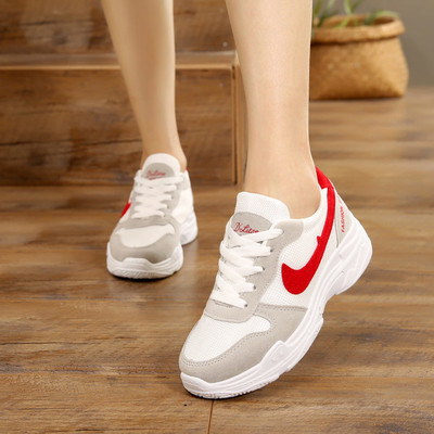 Καθημερινά αθλητικά παπούτσια για κορίτσια σε διαφορετικά χρώματα με δεσμούς