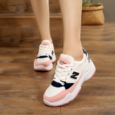 Καθημερινά αθλητικά παπούτσια για κορίτσια σε διαφορετικά χρώματα με δεσμούς