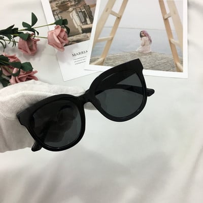 Klasszikus női napszemüveg két színben