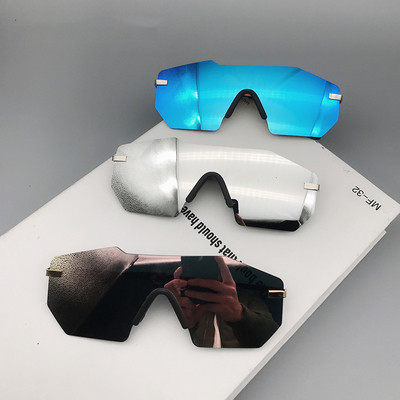 Non-standard unisex sunglasses with mirror reflections in several colors