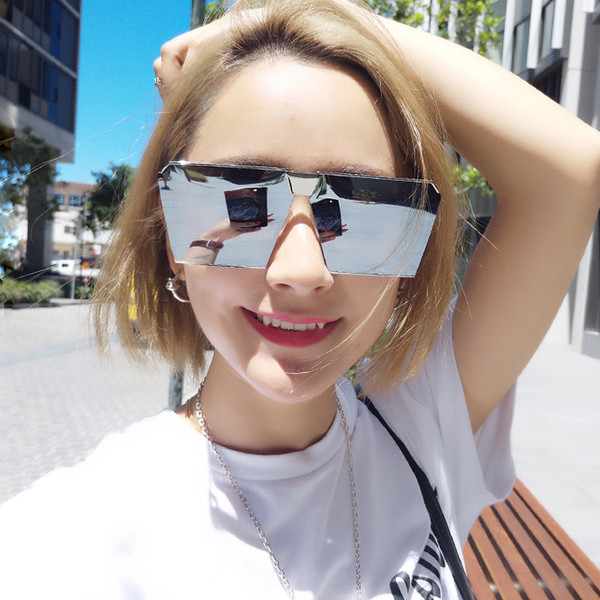 Ochelari de soare de damă non-standard-moderni cu reflexe în oglindă în mai multe culori