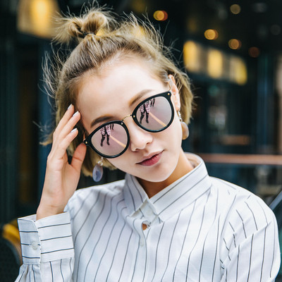 Καθημερινά γυαλιά ηλίου με UV προστασία και γυαλιά καθρέφτη σε διάφορα χρώματα