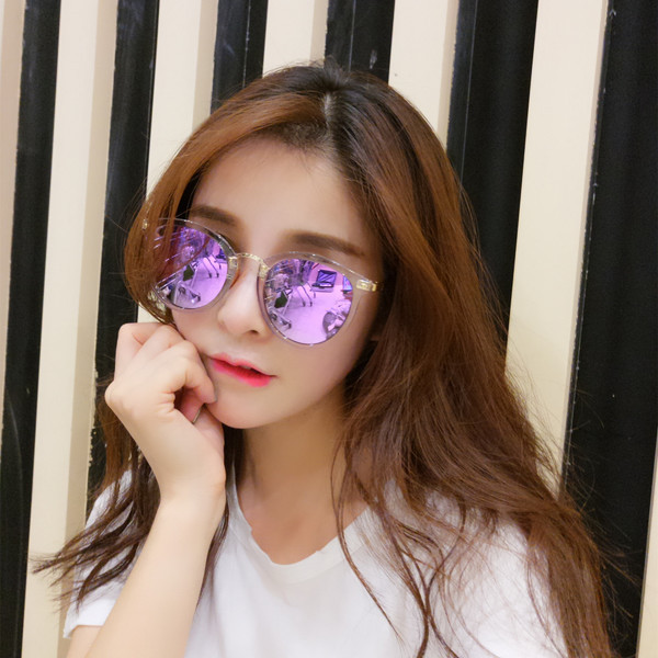 Καθημερινά γυαλιά ηλίου με UV προστασία και γυαλιά καθρέφτη σε διάφορα χρώματα