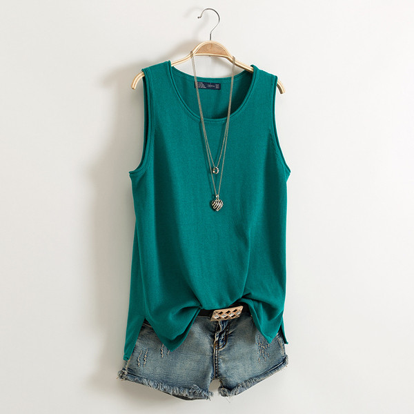 Top din bumbac tăiat zilnic, în mai multe culori