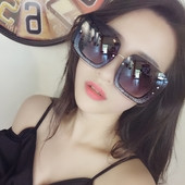 Ochelari de soare eleganti de dama cu lentile patrate mari, doua modele