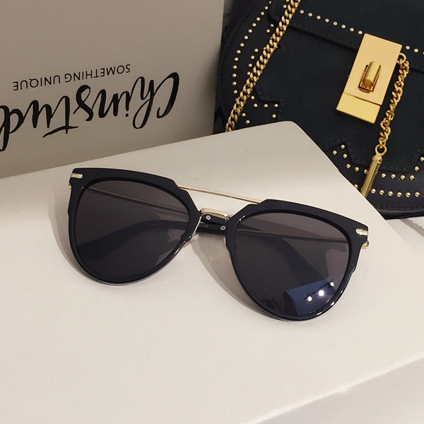 Ochelari de soare de zi cu zi pentru femei cu protecție UV în mai multe culori