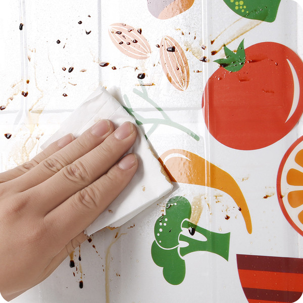 Autocolante autoadezive rezistente la apa pentru aragaz, protejand peretele de stropii de grasime