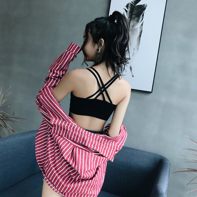 Γυναικείες μπλούζες με διπλό σταυρωτό λουράκι στην πλάτη σε δύο χρώματα