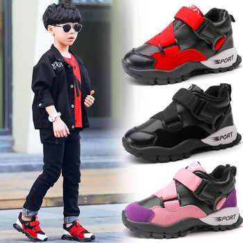 Μοντέρνα παιδικά πάνινα παπούτσια σε διάφορα χρώματα κατάλληλα για κορίτσια και αγόρια