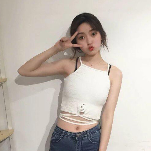 Bustiera de dama extravaganta cu decor de cravate