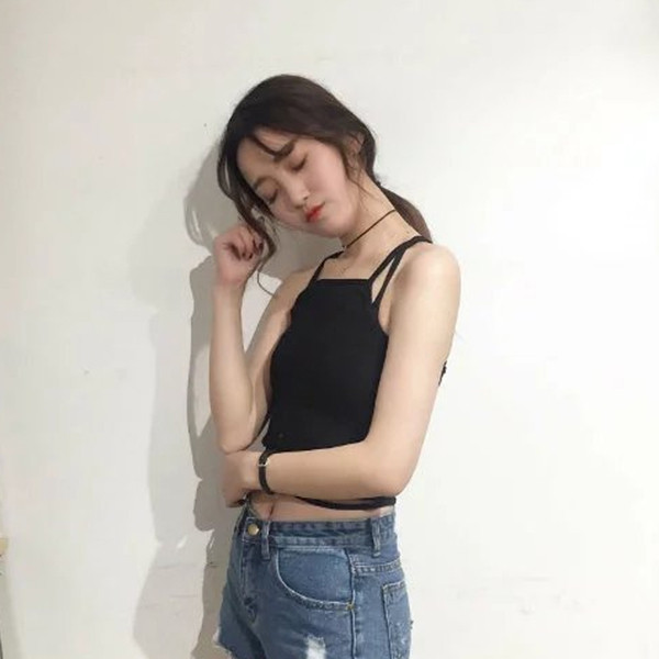 Bustiera de dama extravaganta cu decor de cravate